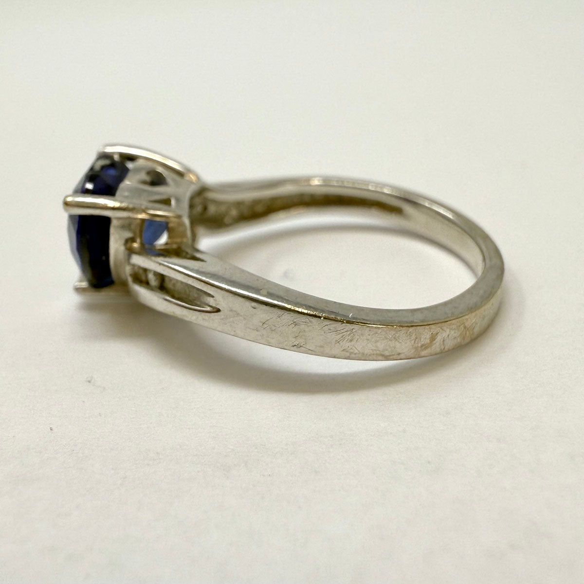 14K White Gold Ring with Diamonds and Sapphires