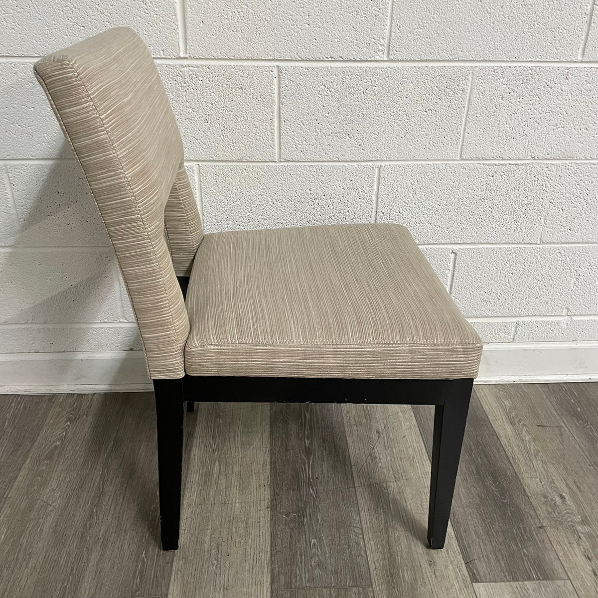 Set of 8 Dining Chairs