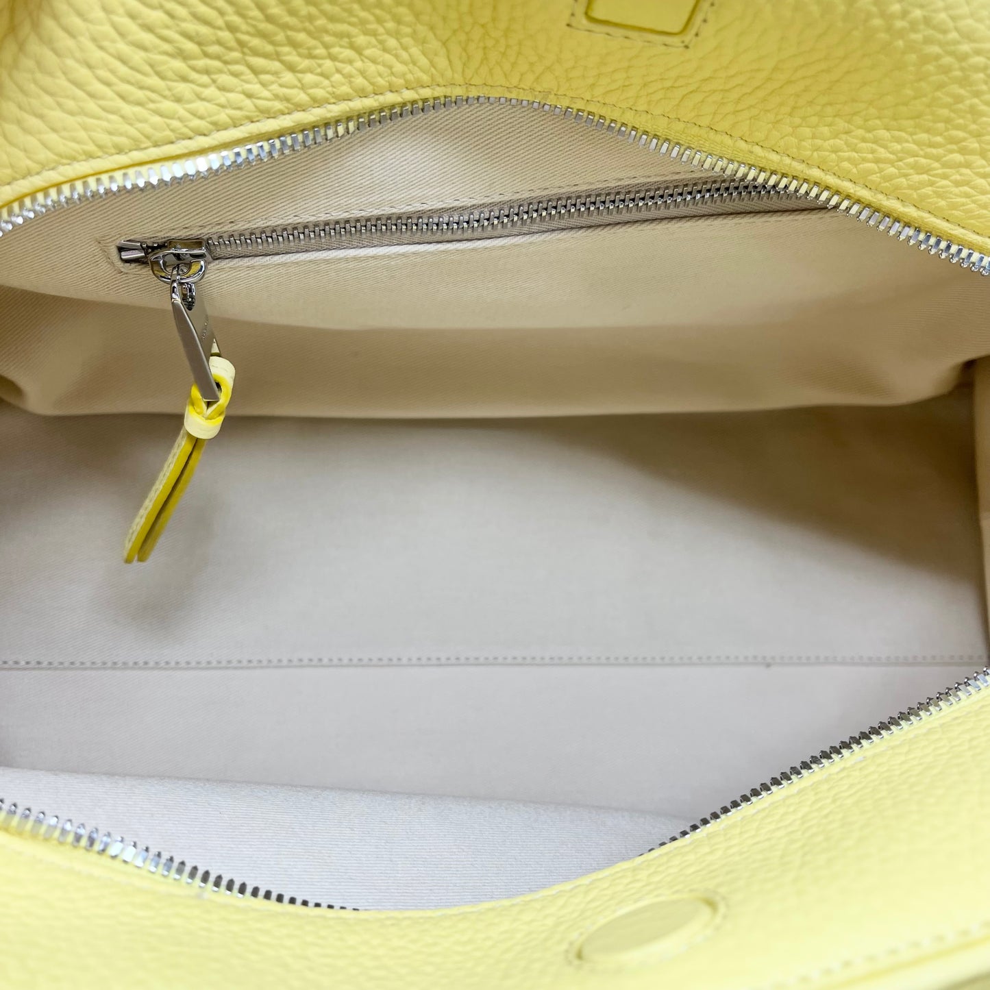 New Jacquemus Turismo Handle Bag
