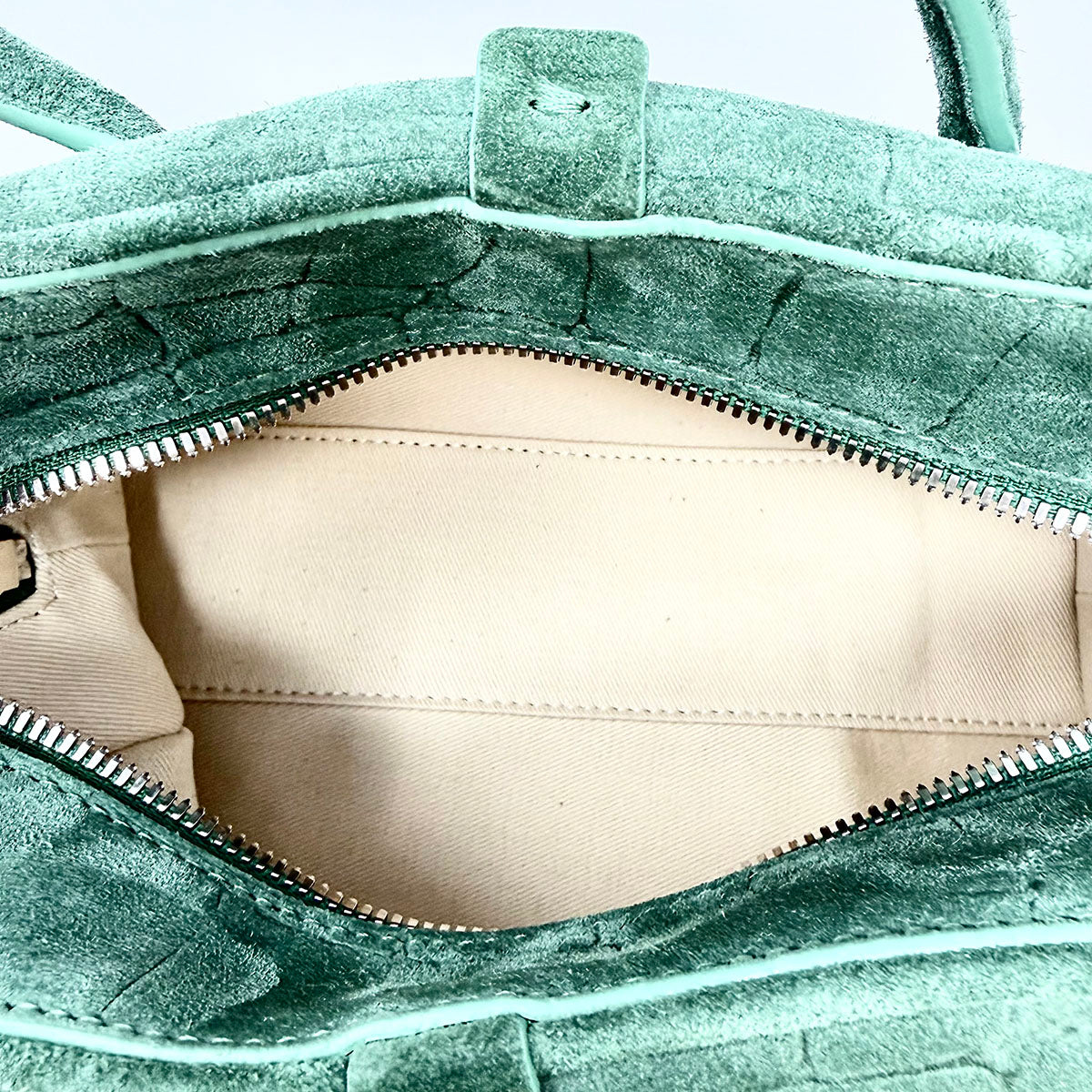 New Jacquemus Small Turismo Handle Bag