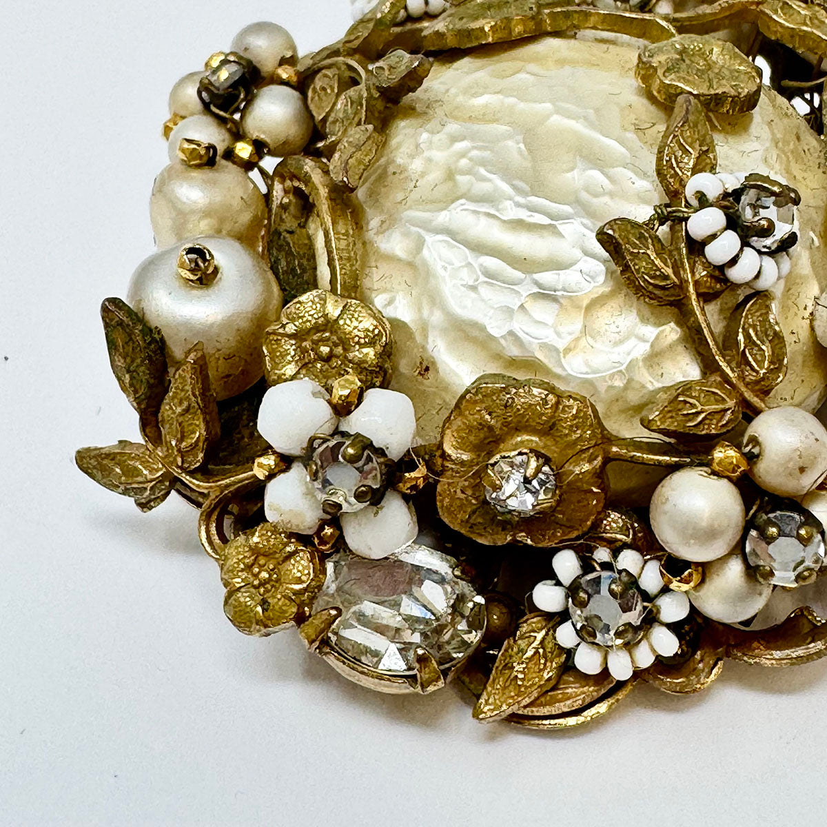 Robert Vintage Faux Grey Pearl and Rhinestone Wreath Pin