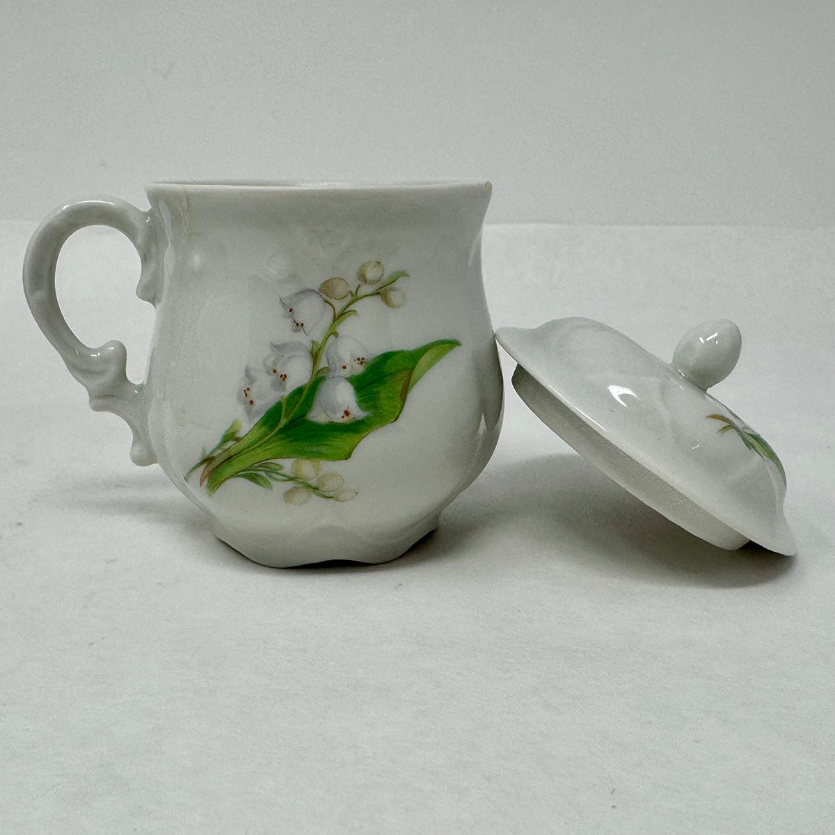 Set of Eight Pot de Creme with Lid