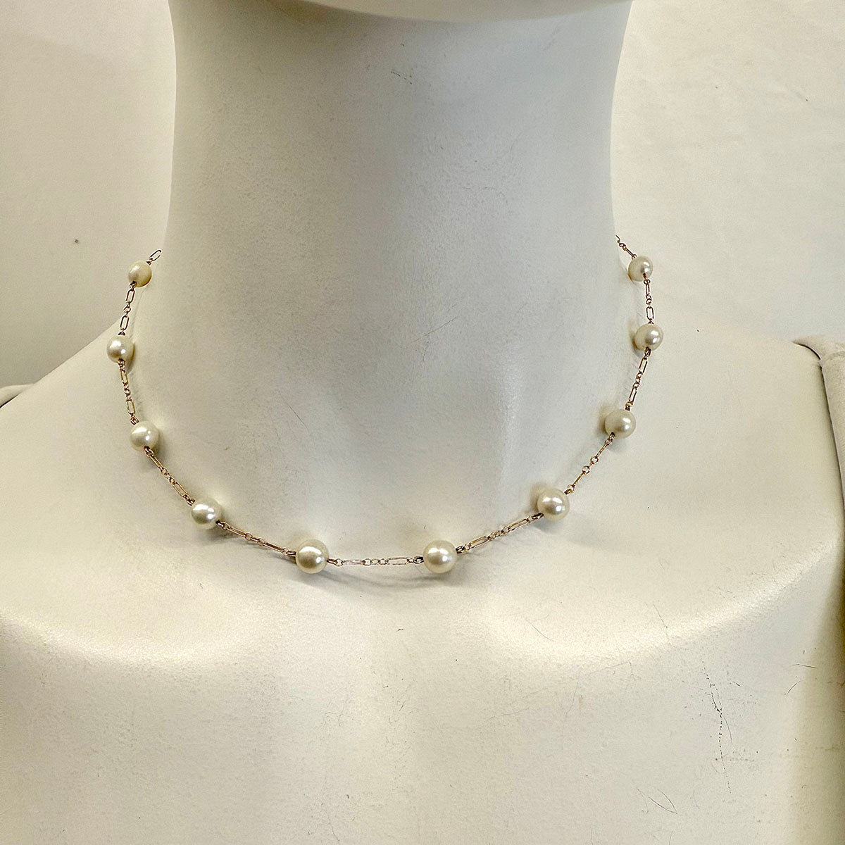 14K Gold Chain Necklace with Freshwater Pearls