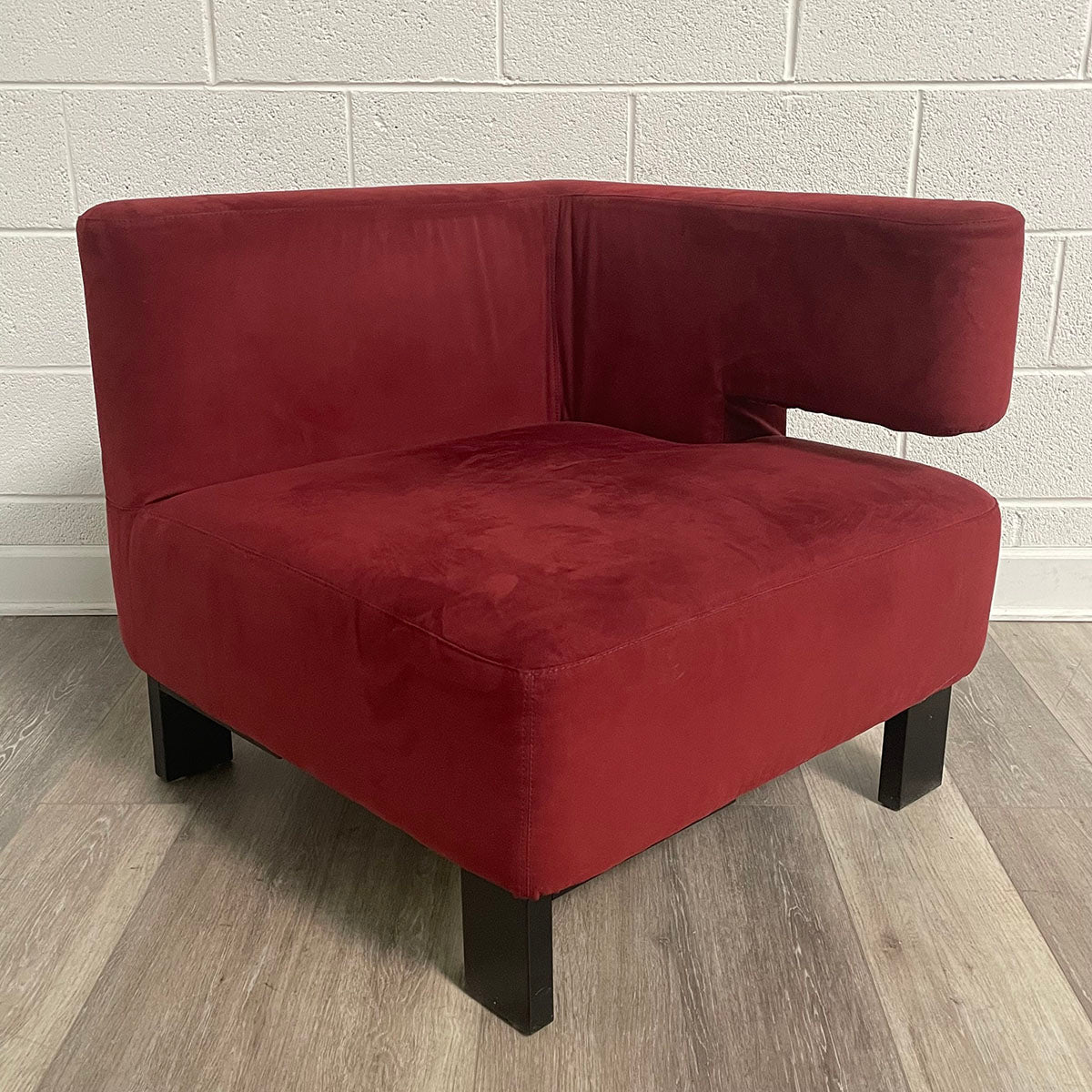 Furniture Crimson accent Accent Chair