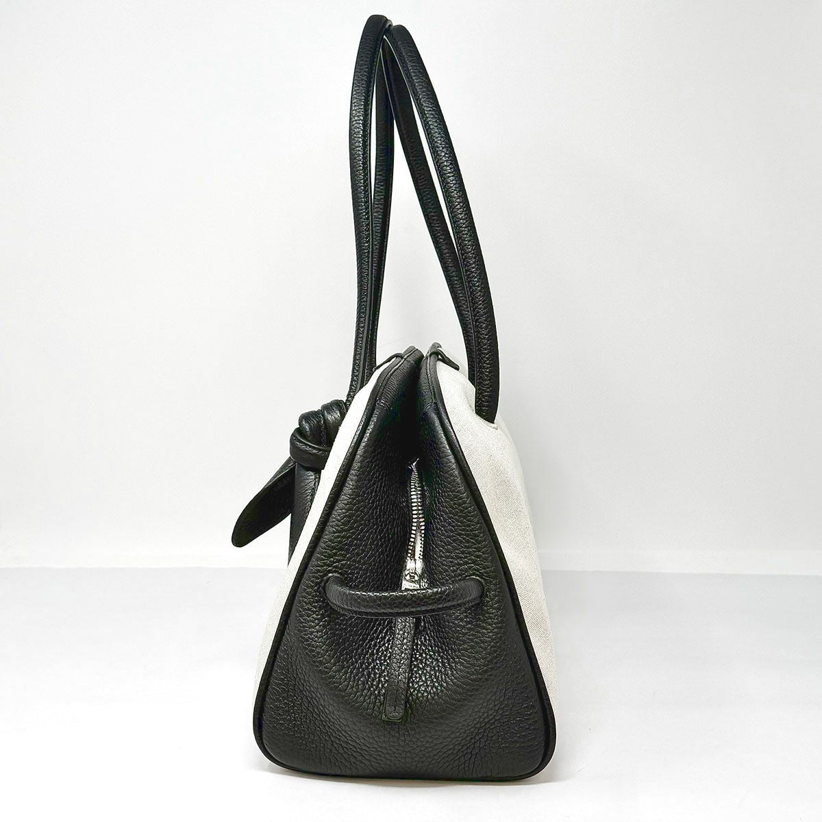New Jacquemus Turismo Handle Bag