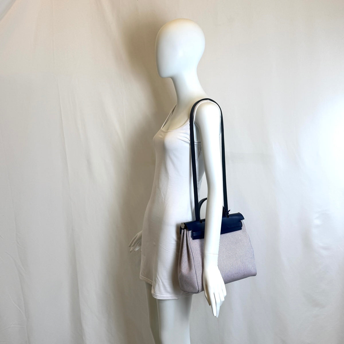 Hermes Herbag Zip Retourne 31 Handle Bag