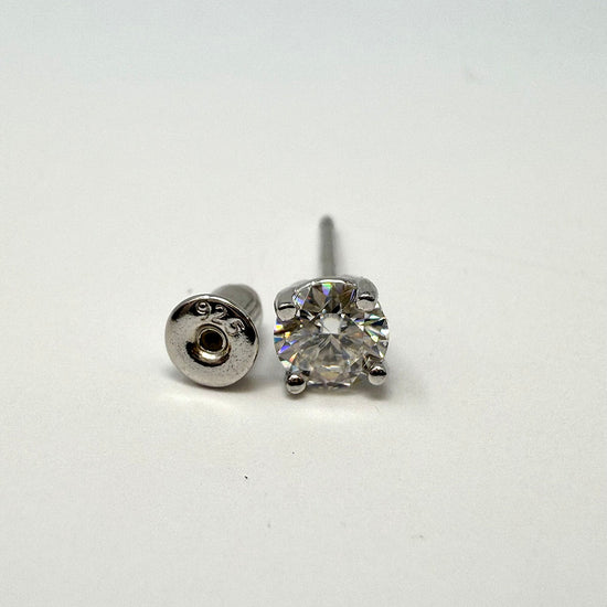 5mm Round Moissanite Stud Earrings