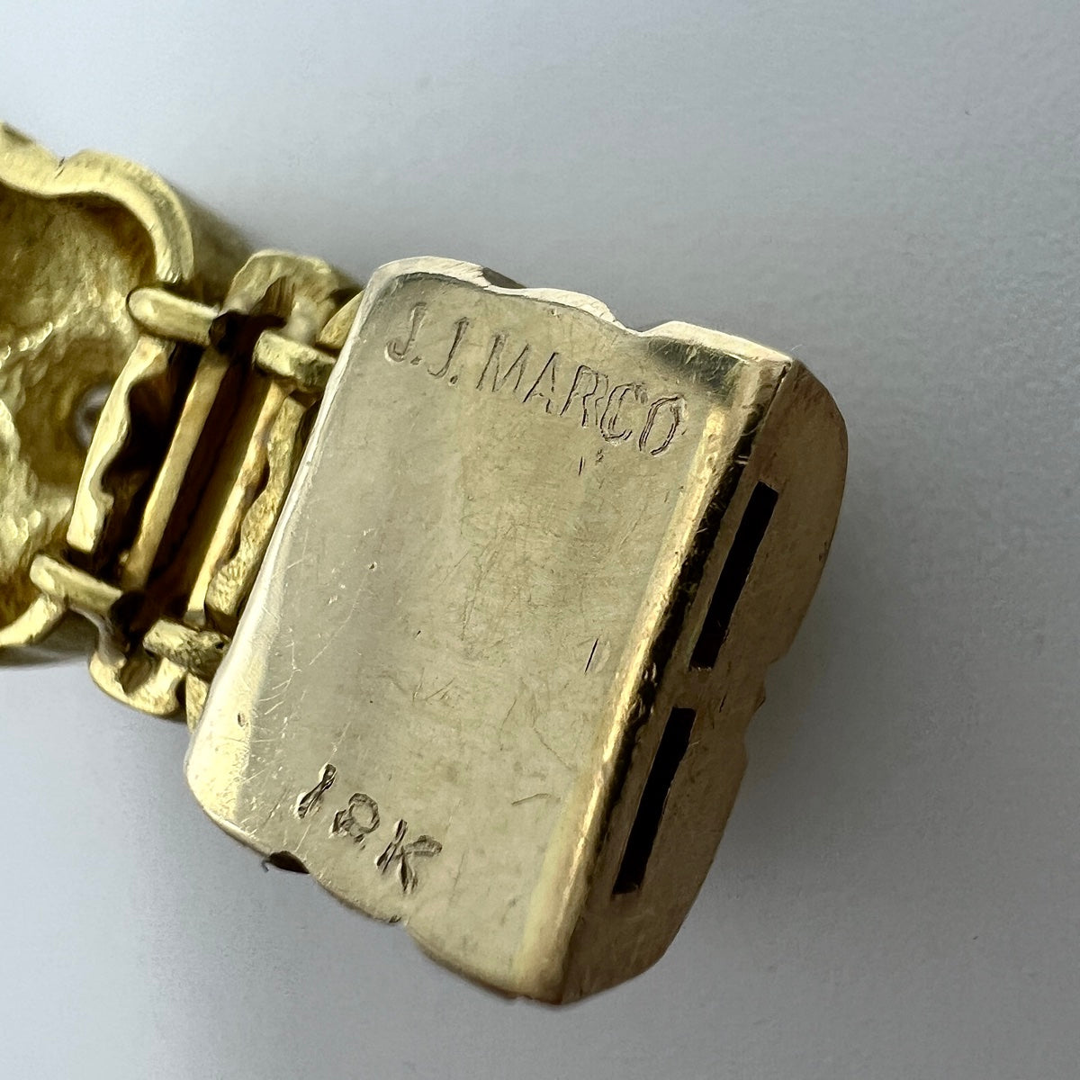 Load image into Gallery viewer, J.J. Marco 18K Matte Gold Bracelet with 42 Diamonds
