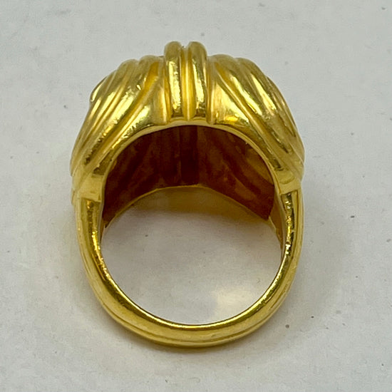 Load image into Gallery viewer, Steven Lagos 22K Gold Diamond Ring
