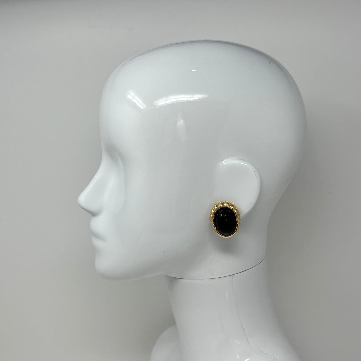 Rudolph Friedman 14K Gold Earclip with Oval Onyx Cabochon