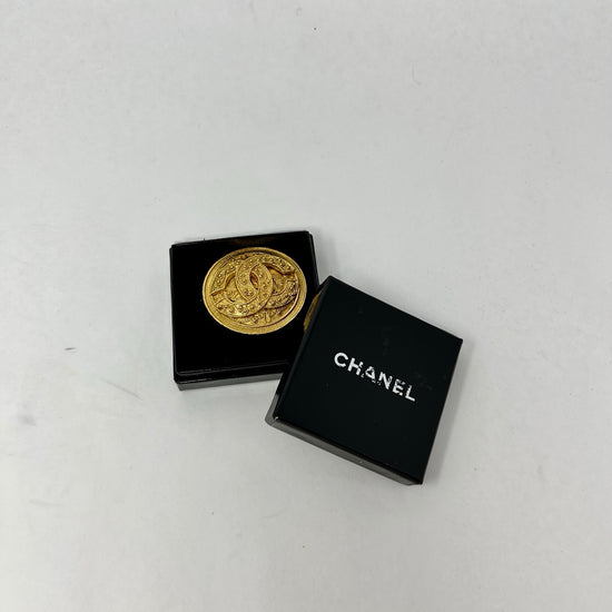 Chanel Pin